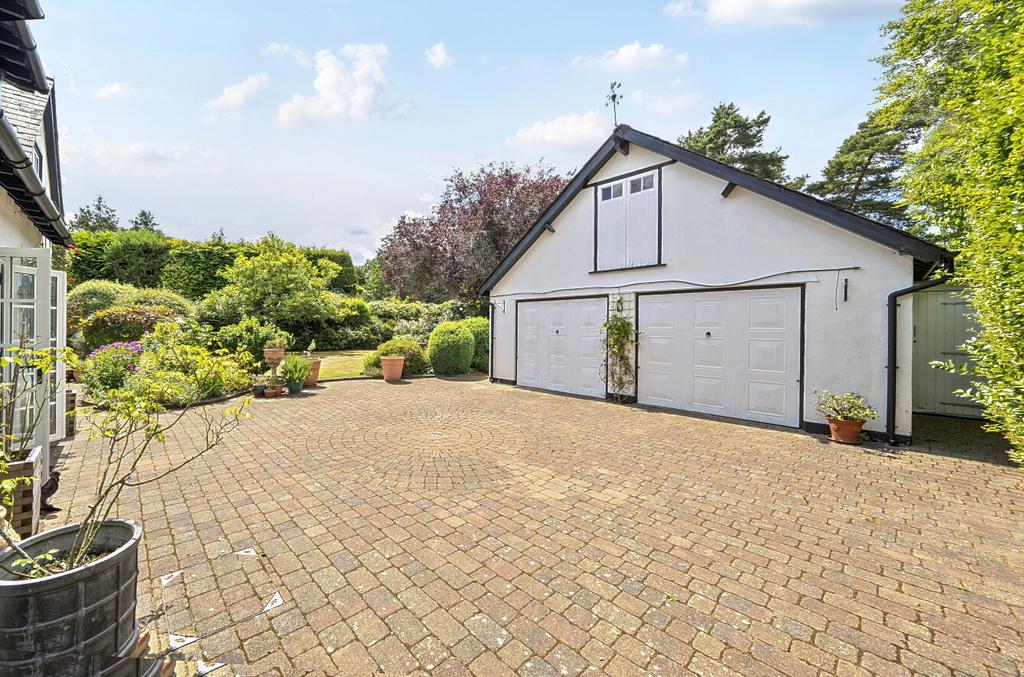Garage At Rear
