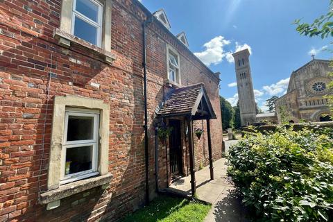 undefined, West Street, Wilton