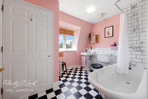 2 bedroom flat for sale, Albion Road, LONDON N16