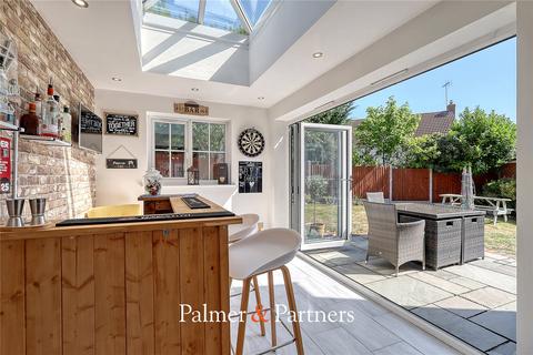 1 Sheldrick Link, Springfield, Chelmsford, CM2 6GJ