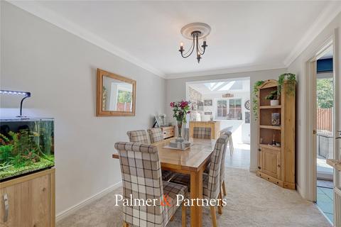 1 Sheldrick Link, Springfield, Chelmsford, CM2 6GJ