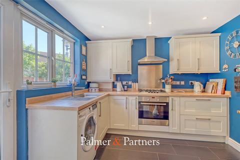 1 Sheldrick Link, Springfield, Chelmsford, CM2 6GJ