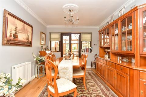 4 bedroom detached house for sale, Nelson Avenue, Minster On Sea, Sheerness, Kent