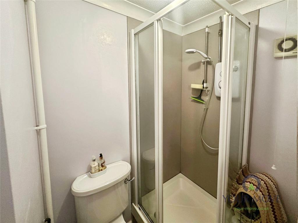 En Suite Shower