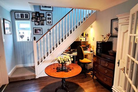 3 bedroom detached house for sale, Bowling Green Sway Road Lymington SO41 8LQ