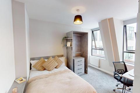4 bedroom flat to rent, Fitzhardinge House, Bristol BS1