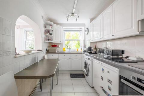 2 bedroom apartment for sale, Montpelier Road, Brighton
