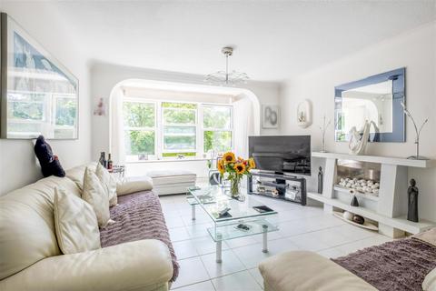 2 bedroom apartment for sale, Montpelier Road, Brighton