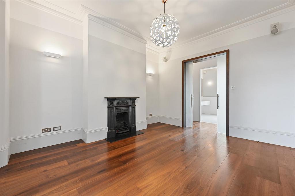 FBL - Rowan Road - Bedroom G3 (1).JPG