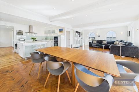 4 bedroom penthouse for sale, Penthouse, Porters House, Porters Lane,