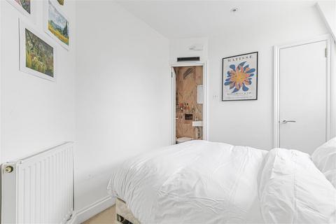 2 bedroom flat for sale, Winchester Street, SW1V