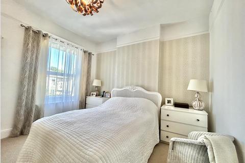 140a Alexandra Road, Southend-on-sea, SS1 1HB