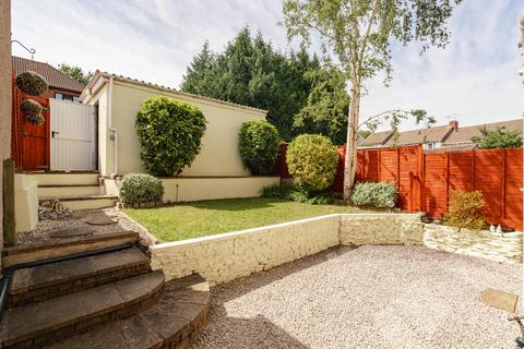 undefined, Kingswood, Bristol BS15