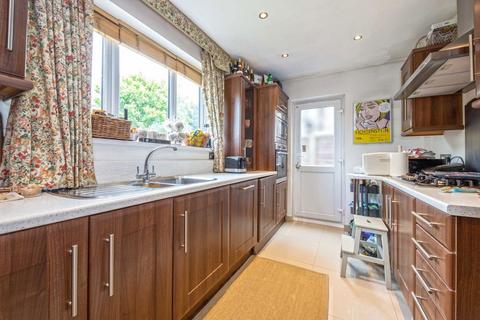 4 bedroom detached house to rent, Tudor Drive, Kingston Upon Thames KT2
