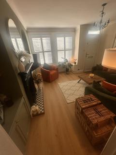 2 bedroom end of terrace house to rent, Sandford Road, Chelmsford CM2