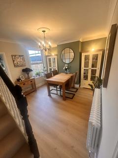 2 bedroom end of terrace house to rent, Sandford Road, Chelmsford CM2