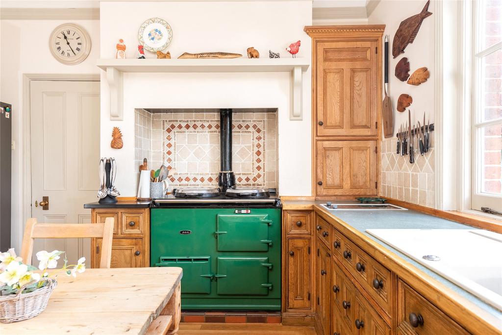 Kitchen/Breakfast Rm