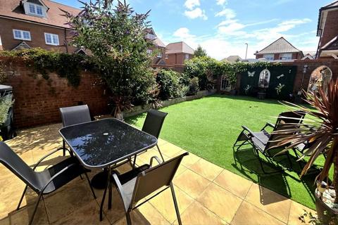 3 bedroom detached house for sale, Colt Place, Herne Bay CT6