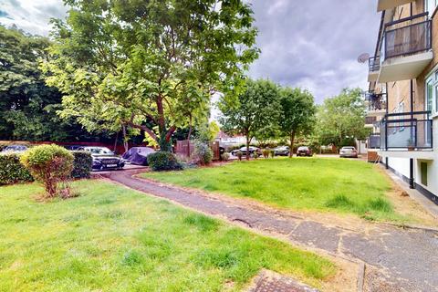1 bedroom apartment for sale, Horsenden Lane North, Greenford, UB6
