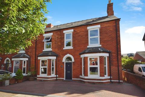 33 Algitha Road, Skegness, PE25 2AJ
