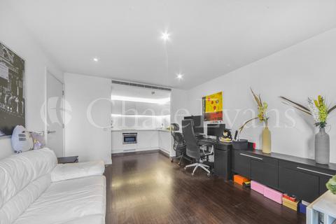 1 bedroom flat for sale, West Tower, 1 Pan Peninsula, Canary Wharf, London, E14