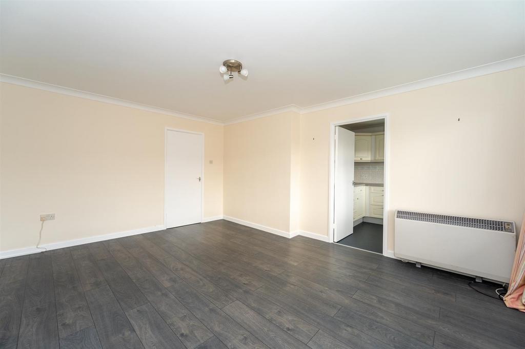 11 Nicholas Court 21 15.jpg