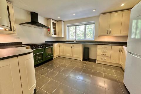 4 bedroom detached house for sale, Comprigney Hill, Truro