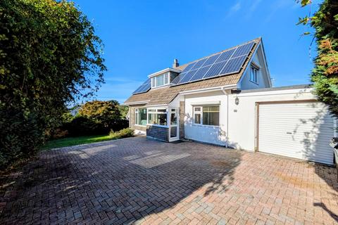 5 bedroom detached house for sale, Carnon Downs, Near Truro