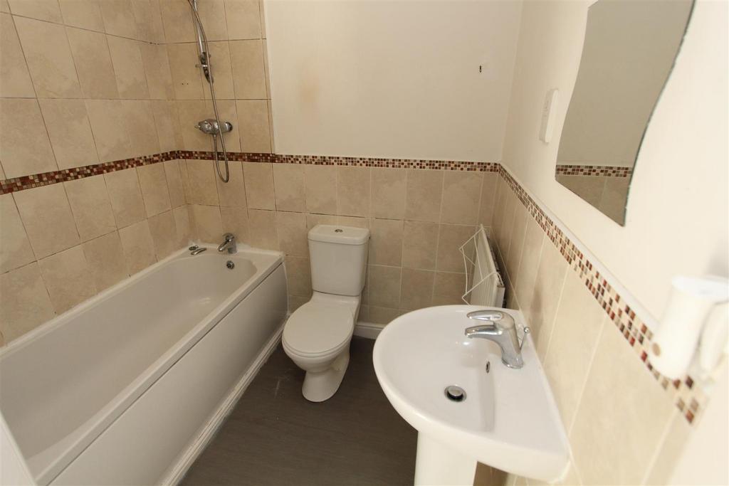 Bathroom.JPG