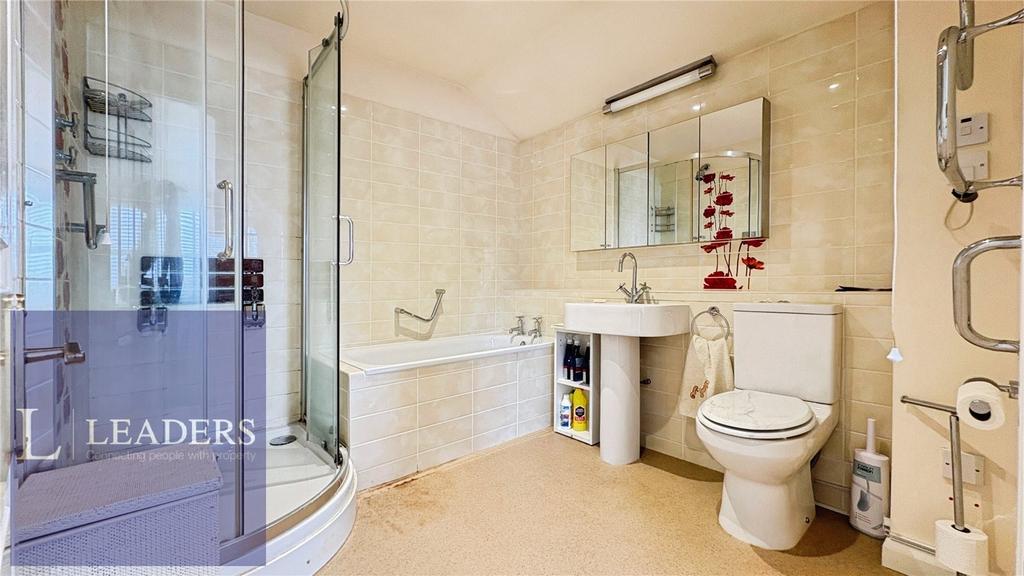 4 Piece Suite