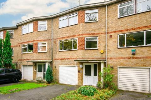 undefined, WENTWORTH HALL. THE RIDGEWAY, MILL HILL, NW7