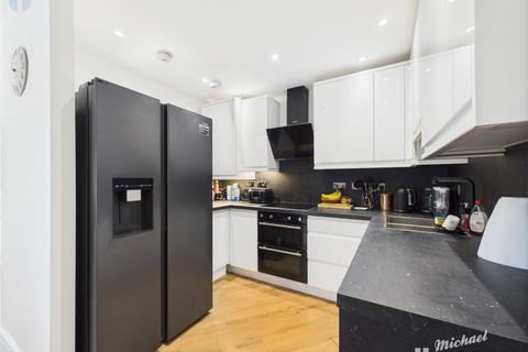 29 Boldison Close, Aylesbury, HP19 8JL