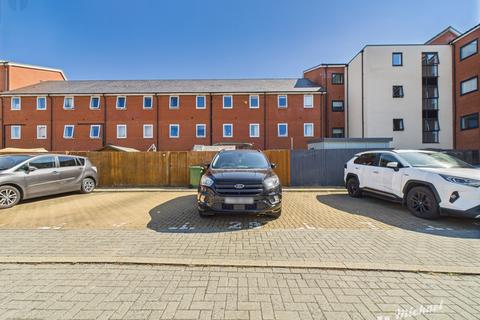29 Boldison Close, Aylesbury, HP19 8JL