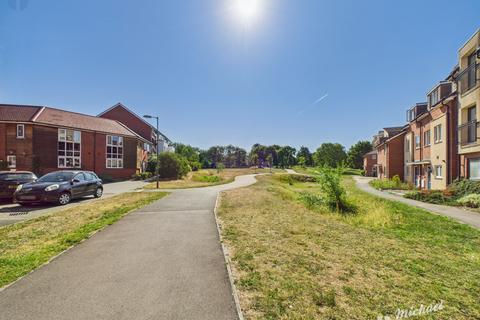 29 Boldison Close, Aylesbury, HP19 8JL