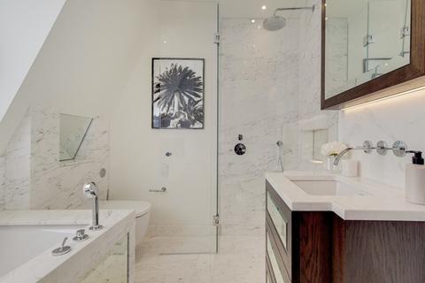 2 bedroom flat to rent, Prince Of Wales Terrace, London W8