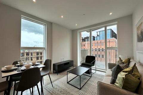 2 bedroom apartment for sale, Aquifer House, Horlicks Quarter, Slough, SL1