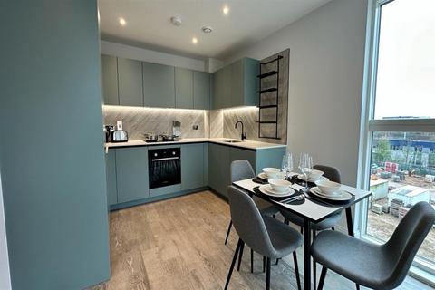2 bedroom apartment for sale, Aquifer House, Horlicks Quarter, Slough, SL1