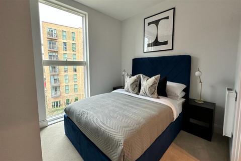 2 bedroom apartment for sale, Aquifer House, Horlicks Quarter, Slough, SL1