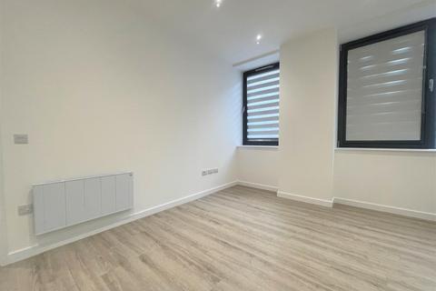 2 bedroom apartment to rent, Normandy House, Basingstoke RG21