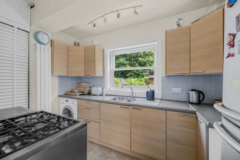 1 bedroom flat for sale, Howson Road, Brockley, London, SE4