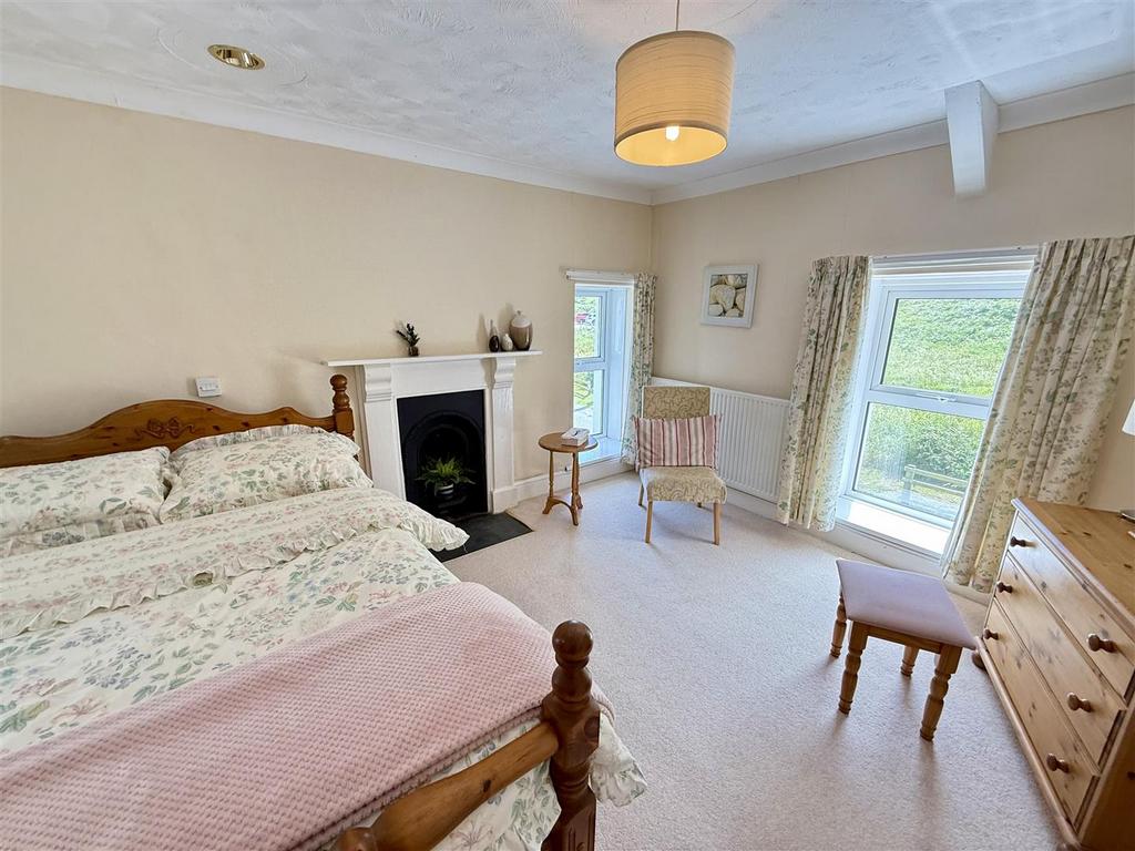 Master Bedroom 1