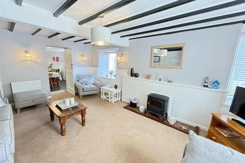 Glanymor Cwmtydu, Llwyndafydd, Llandysul, SA44 6LQ