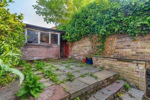 3 bedroom terraced house for sale, Terrace Gardens, Watford, WD17