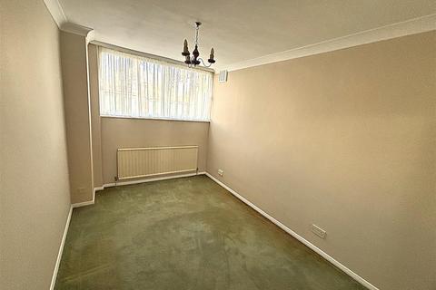 2 bedroom ground floor flat for sale, Westmoreland Road, Bromley