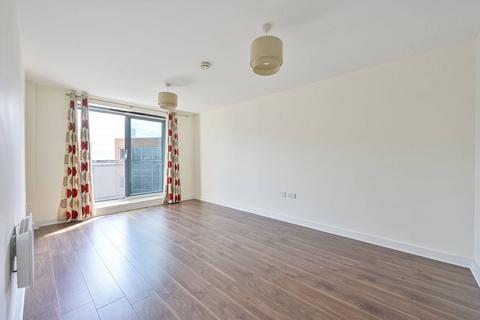 2 bedroom flat for sale, Colliers Wood, Colliers Wood, London, SW19