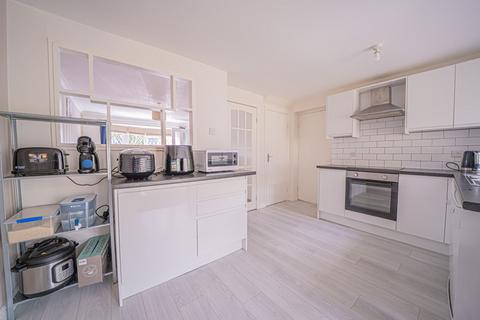 undefined, Kinsham Drive, Solihull, B91
