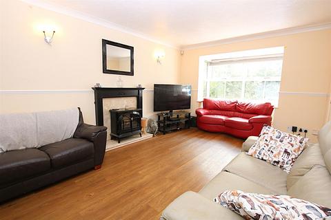 undefined, Wickery Dene, Wootton