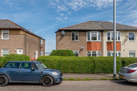 3 bedroom apartment to rent, Chirnside Road, Glasgow, Glasgow City