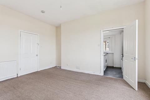 3 bedroom apartment to rent, Chirnside Road, Glasgow, Glasgow City