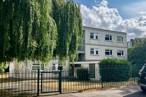 1 bedroom apartment for sale, Hornbeam Road, Buckhurst Hill, Essex, IG9 6LA